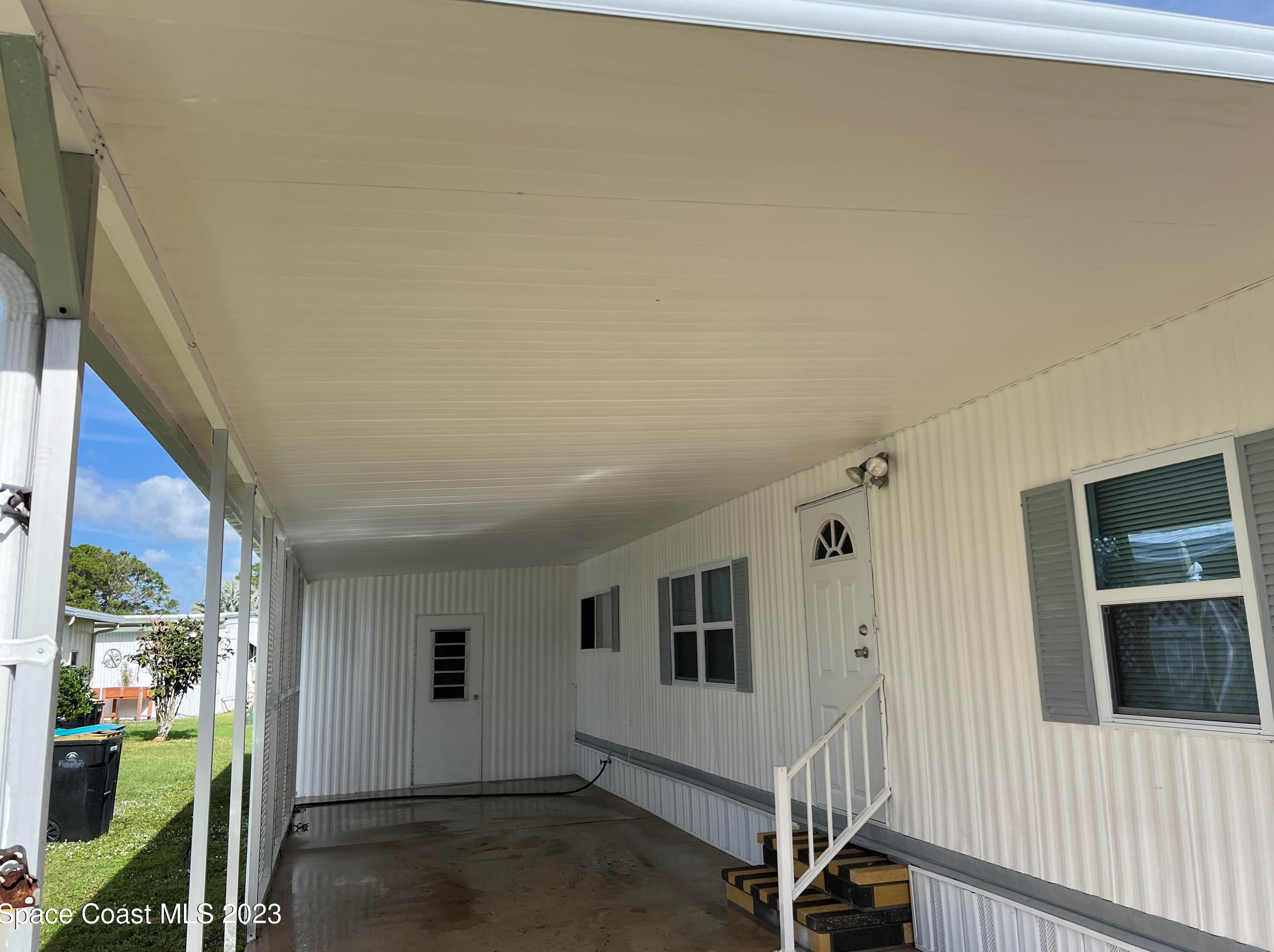 151 Holiday Park Blvd Ne, Melbourne, FL 32907