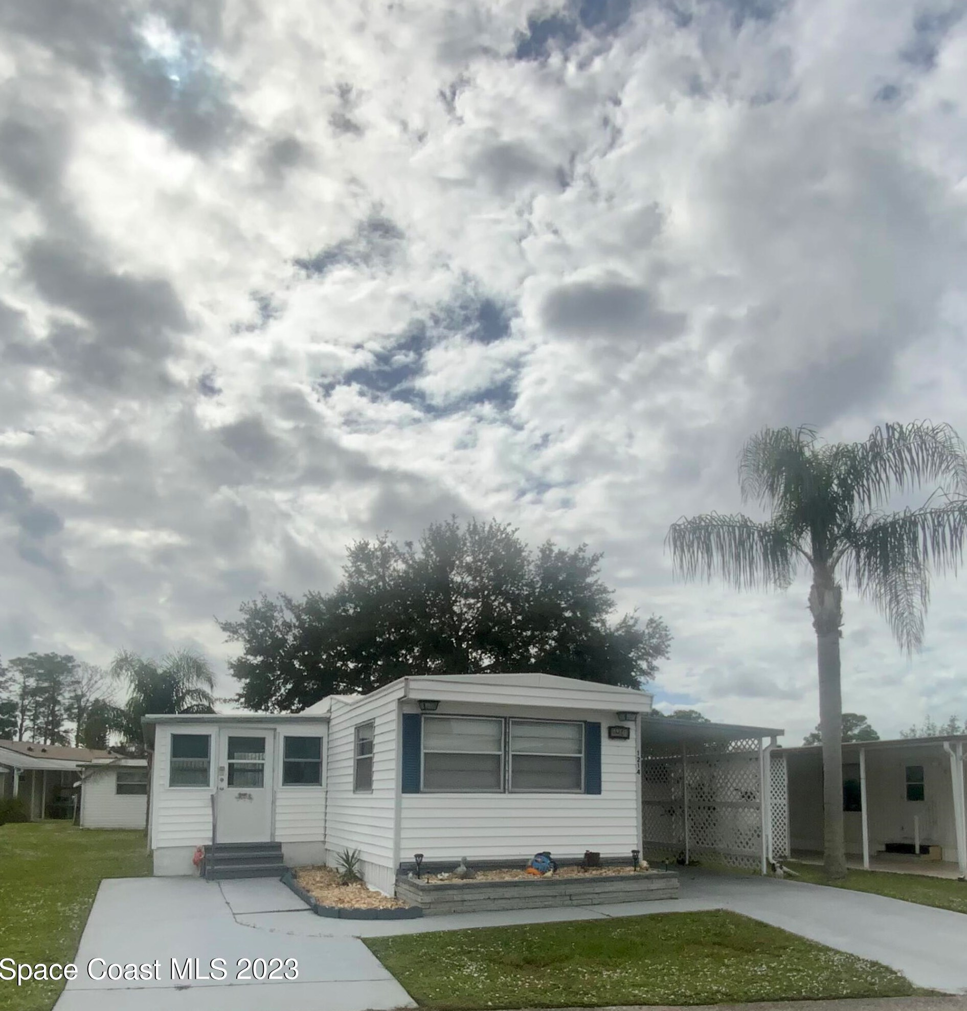 1214 Dove Ct, Melbourne, FL 32907-2157