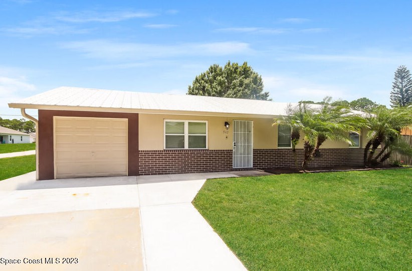 942 Quail St Se, Melbourne, FL 32909