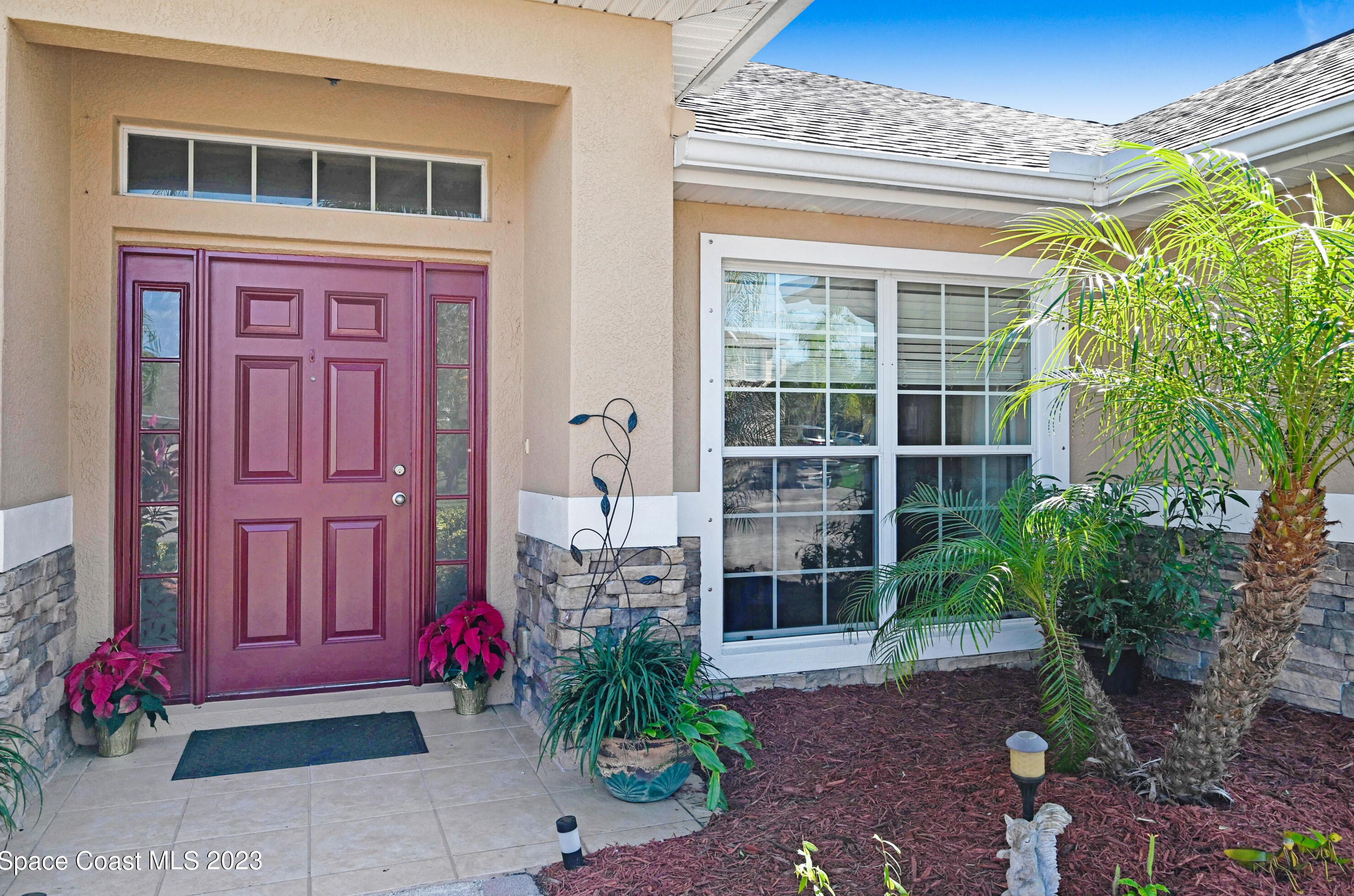306 Abernathy Cir, Melbourne, FL 32909-2347