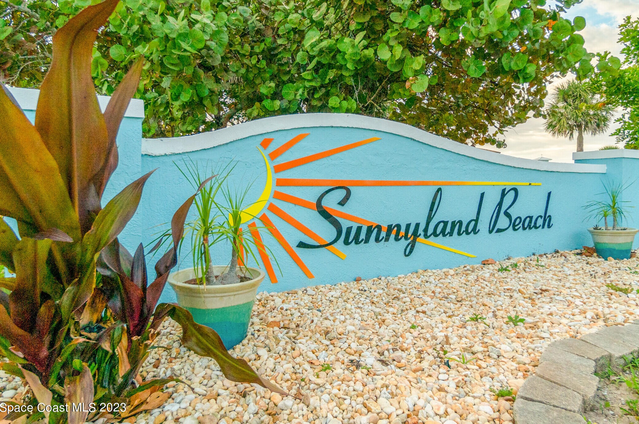 292 Arrowhead Ln, Melbourne FL  32951-3530 exterior