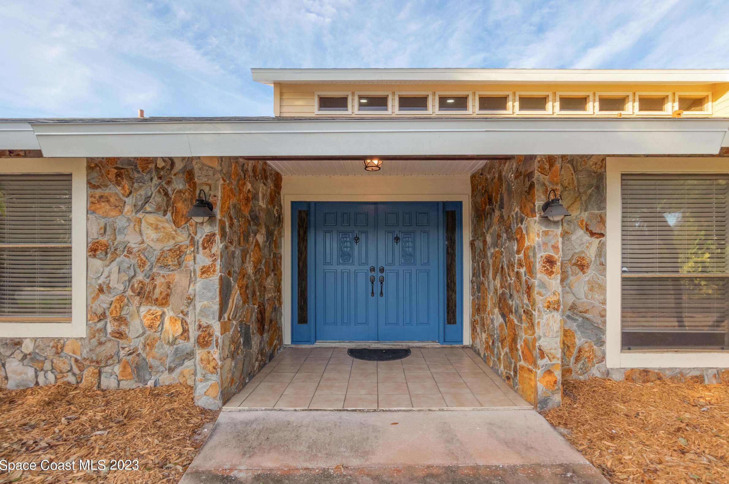 292 Arrowhead Ln, Melbourne FL  32951-3530 exterior