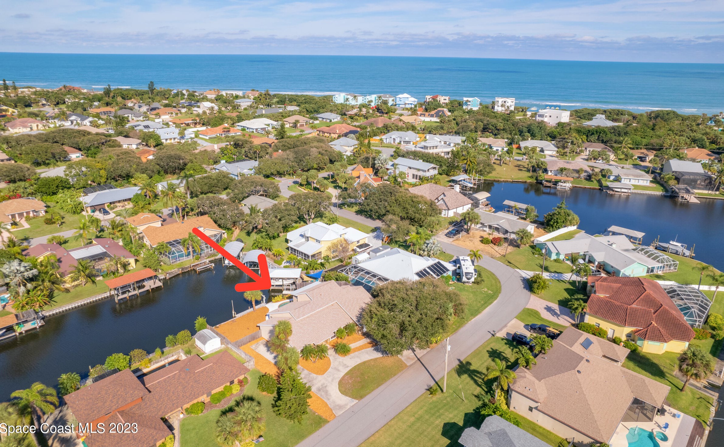292 Arrowhead Ln, Melbourne FL  32951-3530 exterior