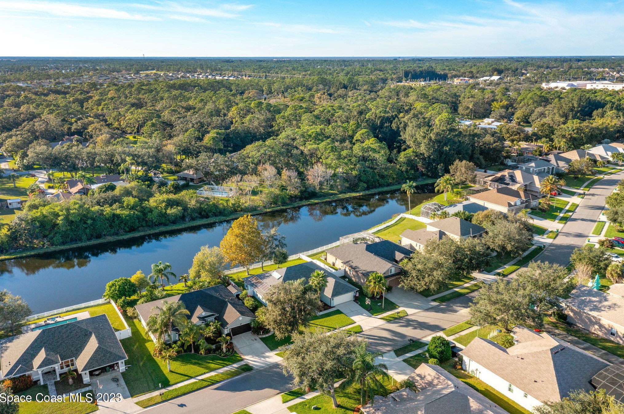 2625 Tuscarora Ct, Melbourne FL 32904-8092 exterior