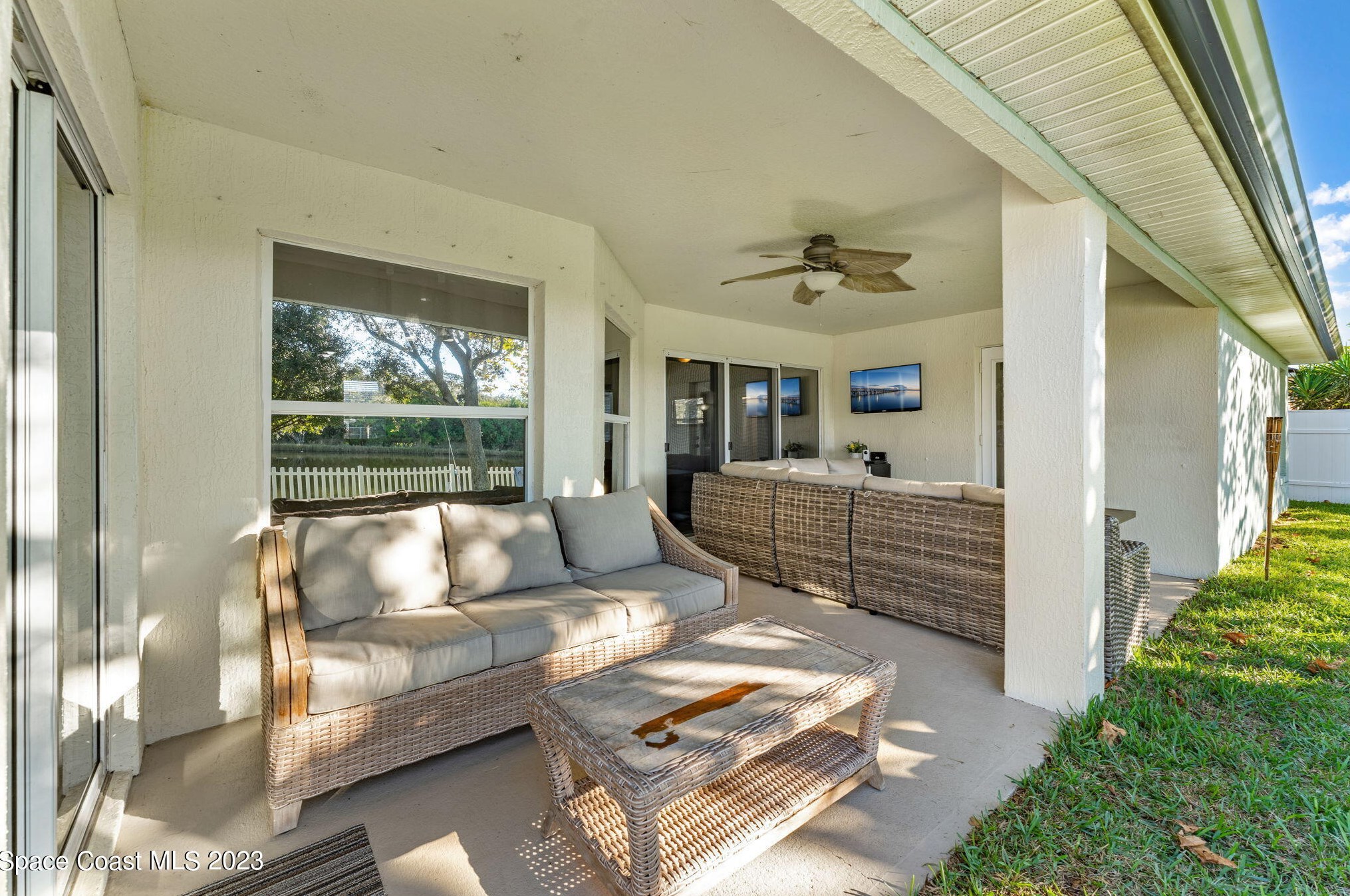 2625 Tuscarora Ct, Melbourne FL 32904-8092 exterior