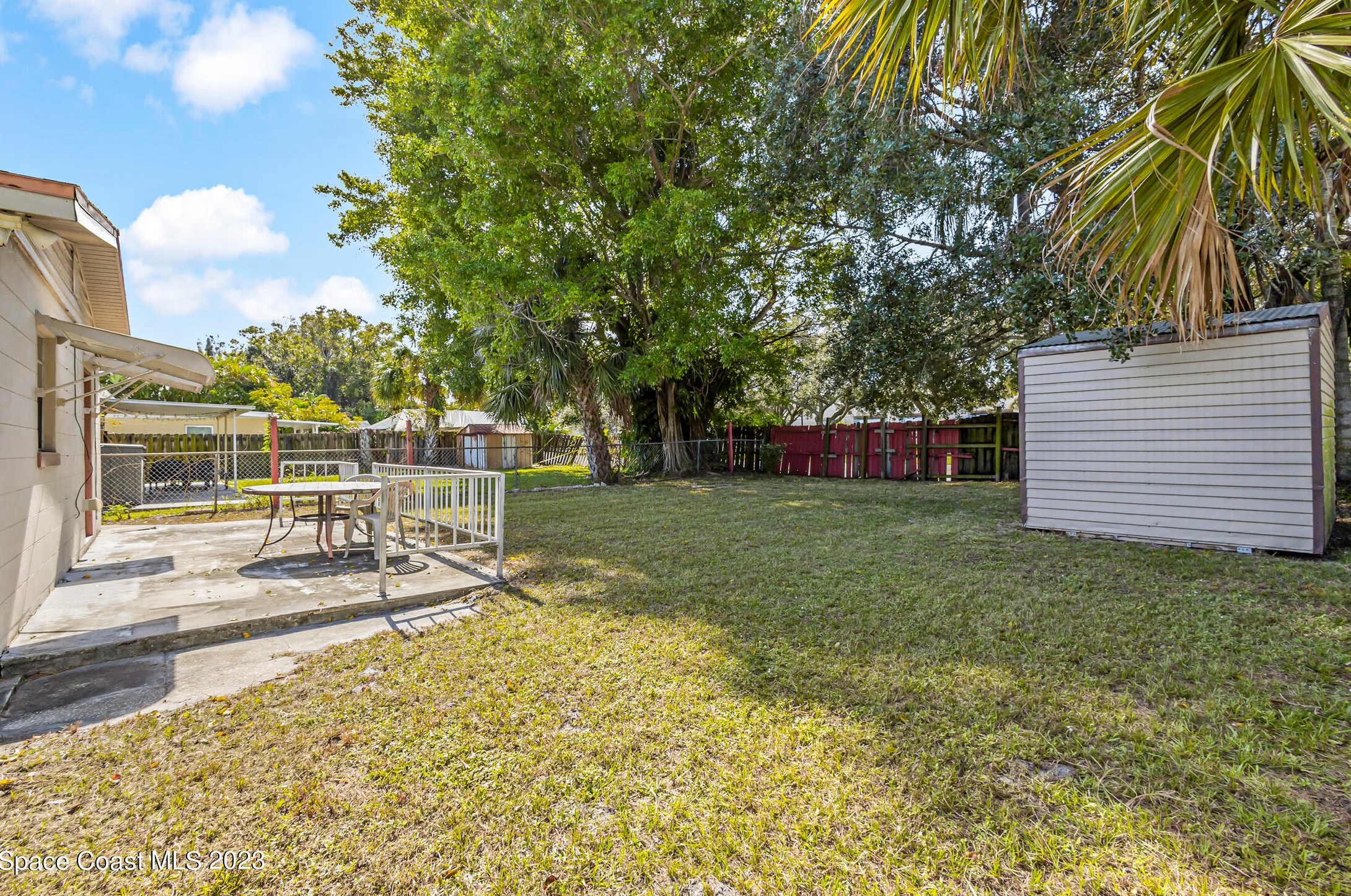 1812 Radnor Dr, Melbourne FL  32901-4225 exterior