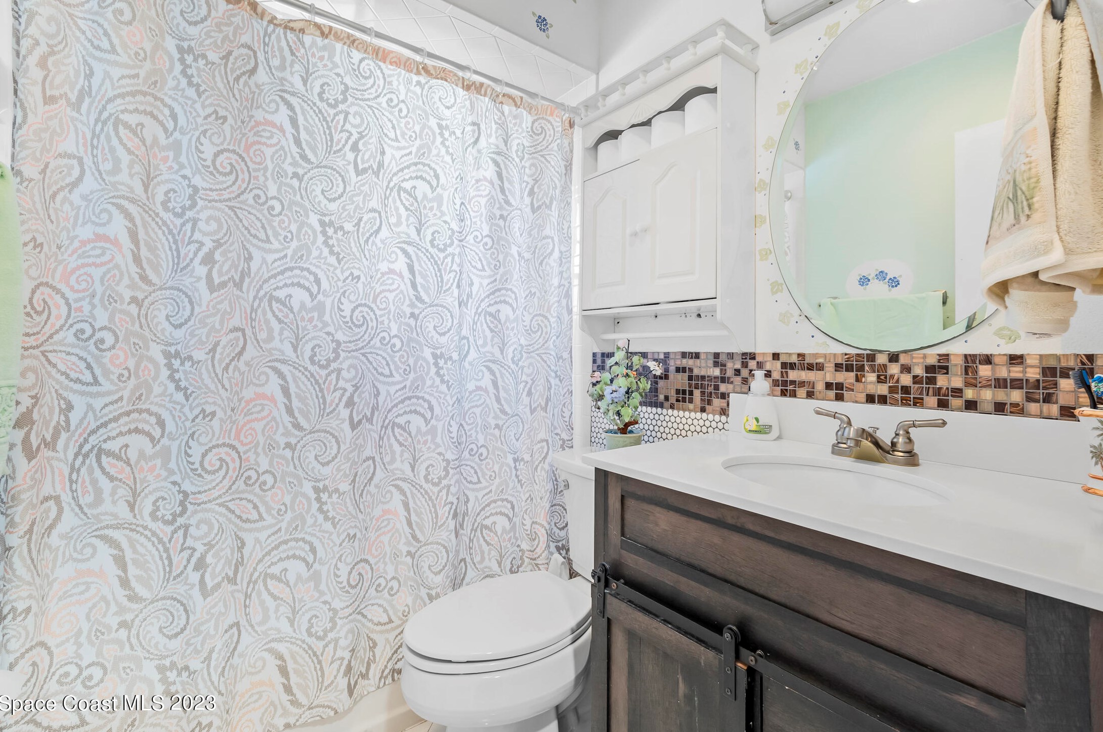 1812 Radnor Dr, Melbourne FL  32901-4225 exterior