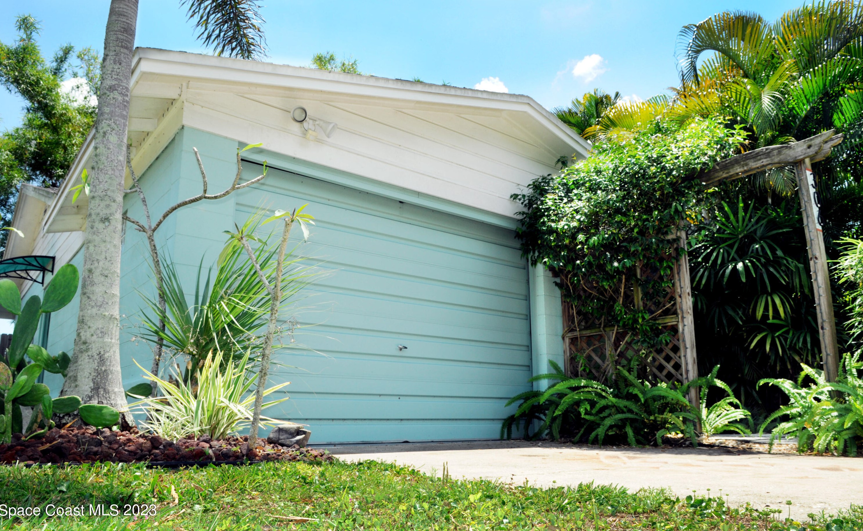 306 3rd St, Merritt Island, FL 32953