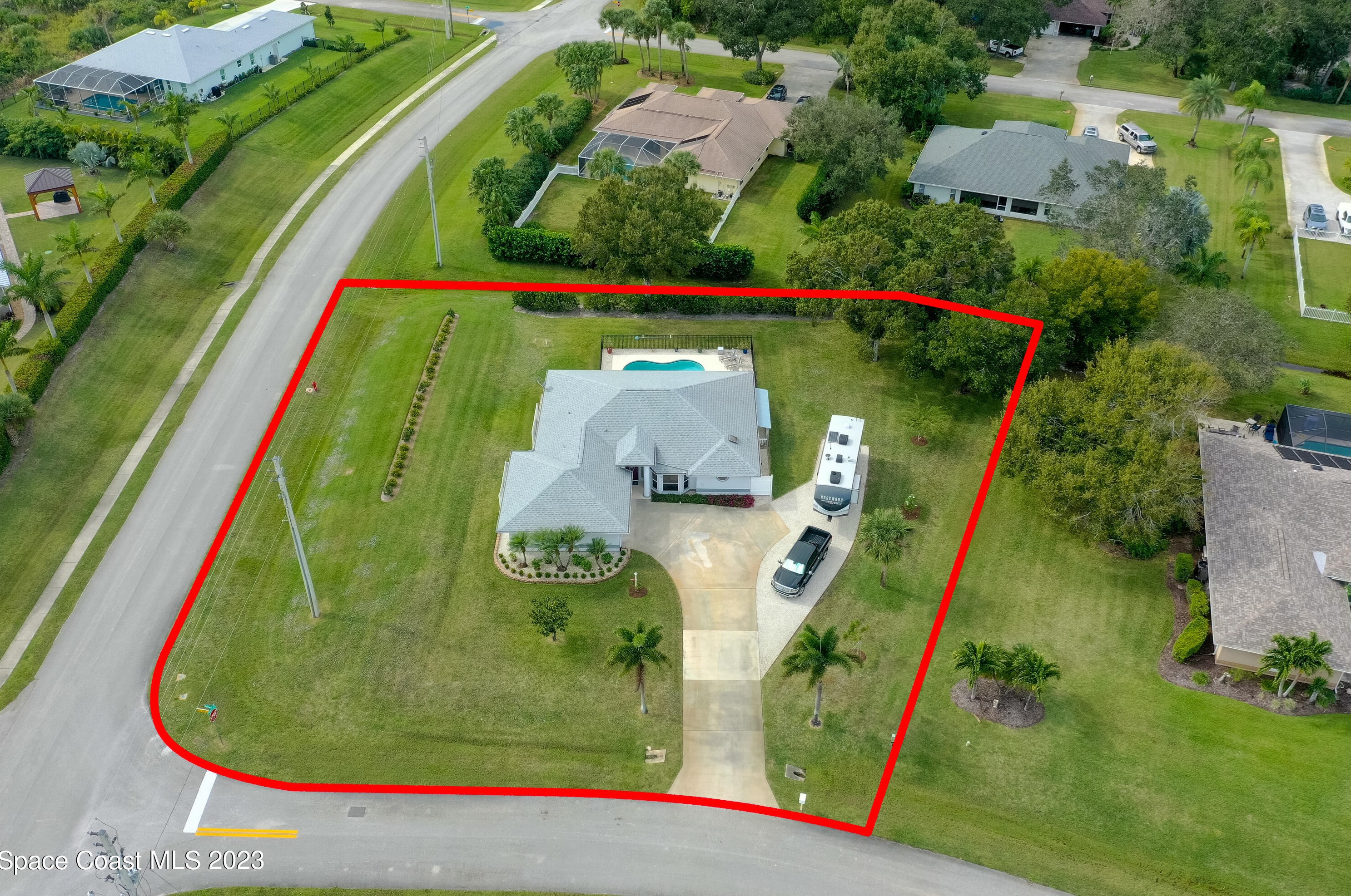 102 Barbara Ct, Sebastian, FL 32958-5027
