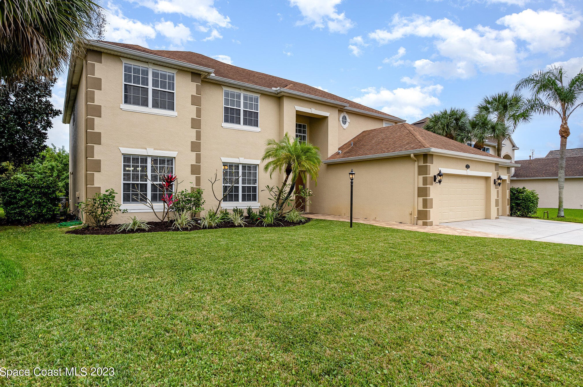 5375 Creekwood Dr, Melbourne, FL 32940