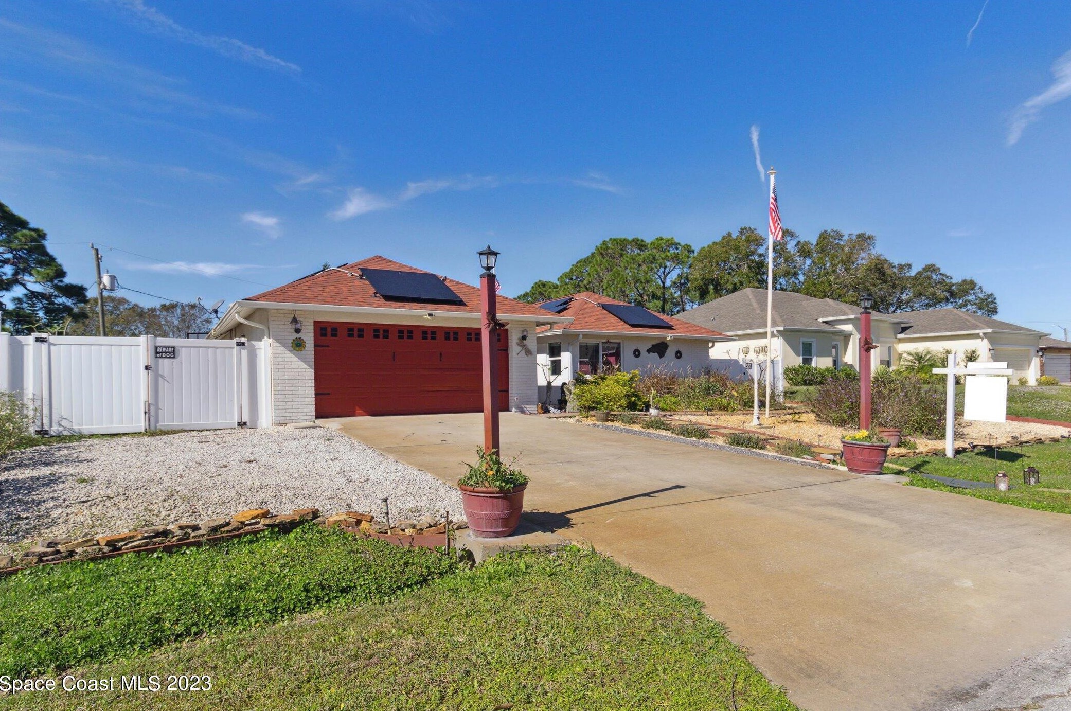 1368 Prospect Cir, Melbourne FL 32907-1129 exterior