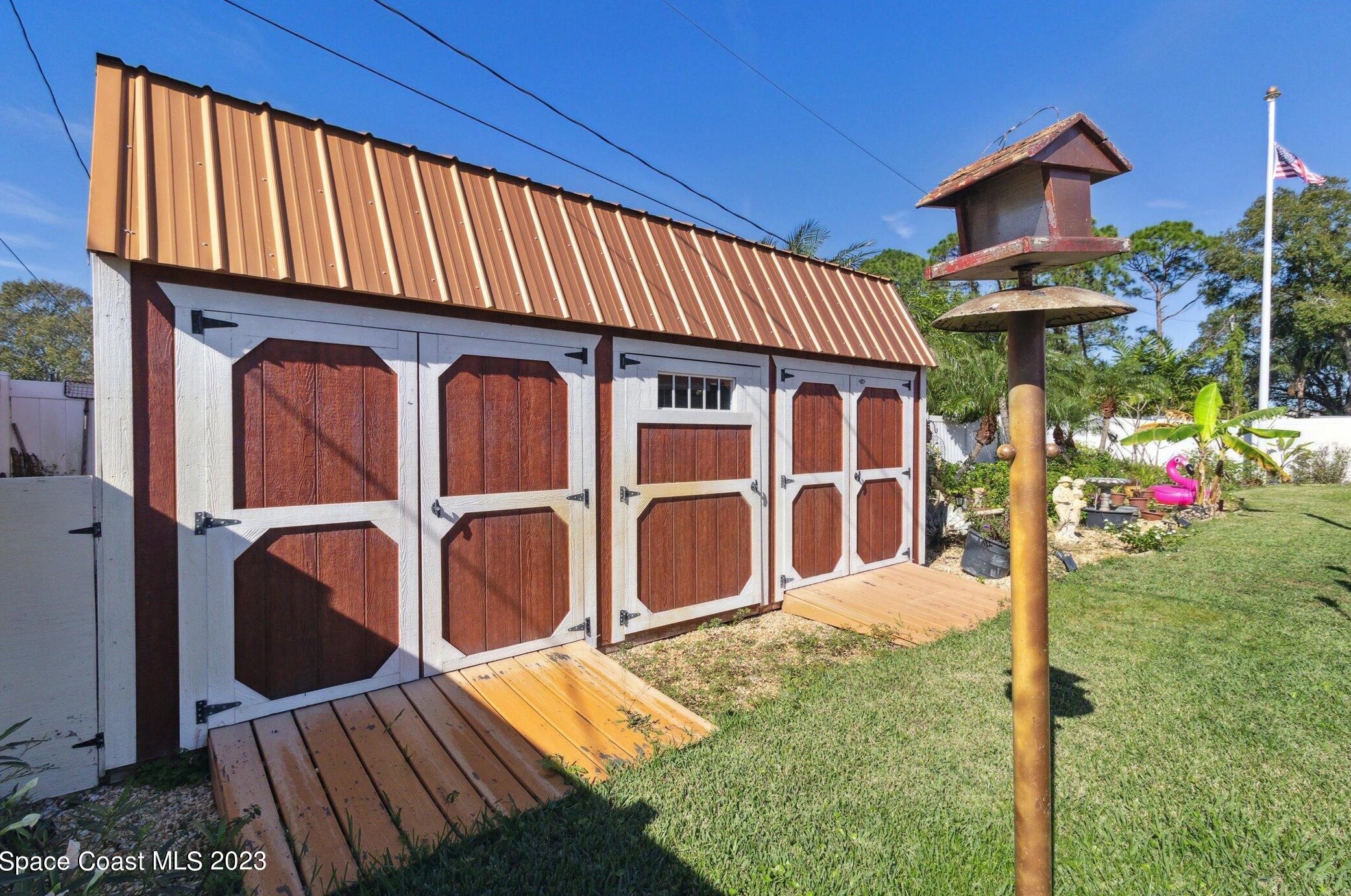 1368 Prospect Cir, Melbourne FL 32907-1129 exterior