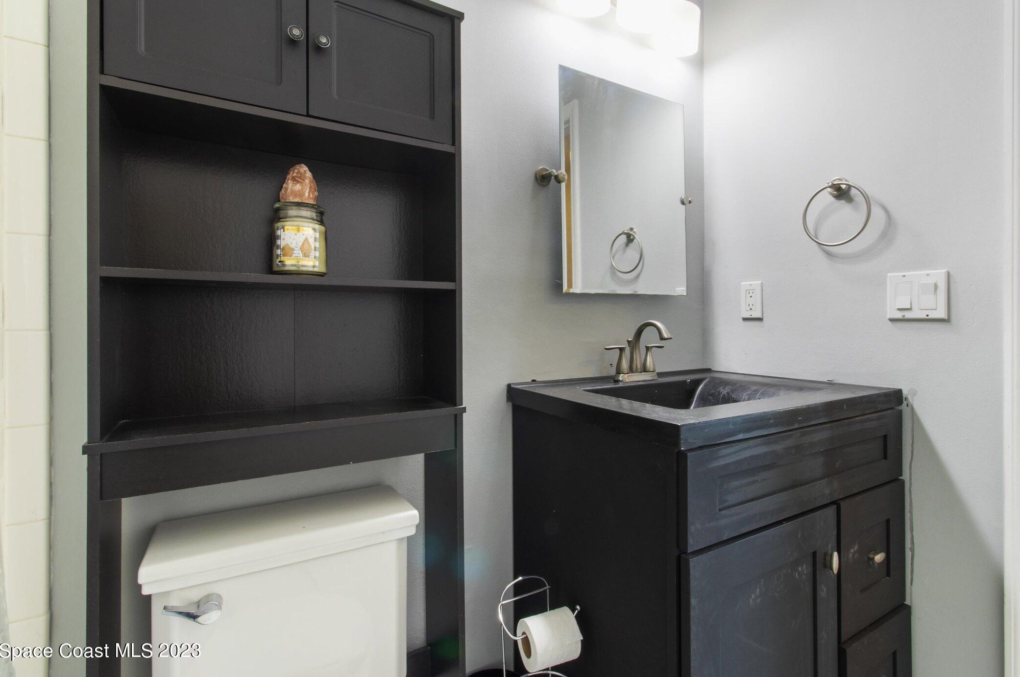 1368 Prospect Cir, Melbourne FL 32907-1129 exterior