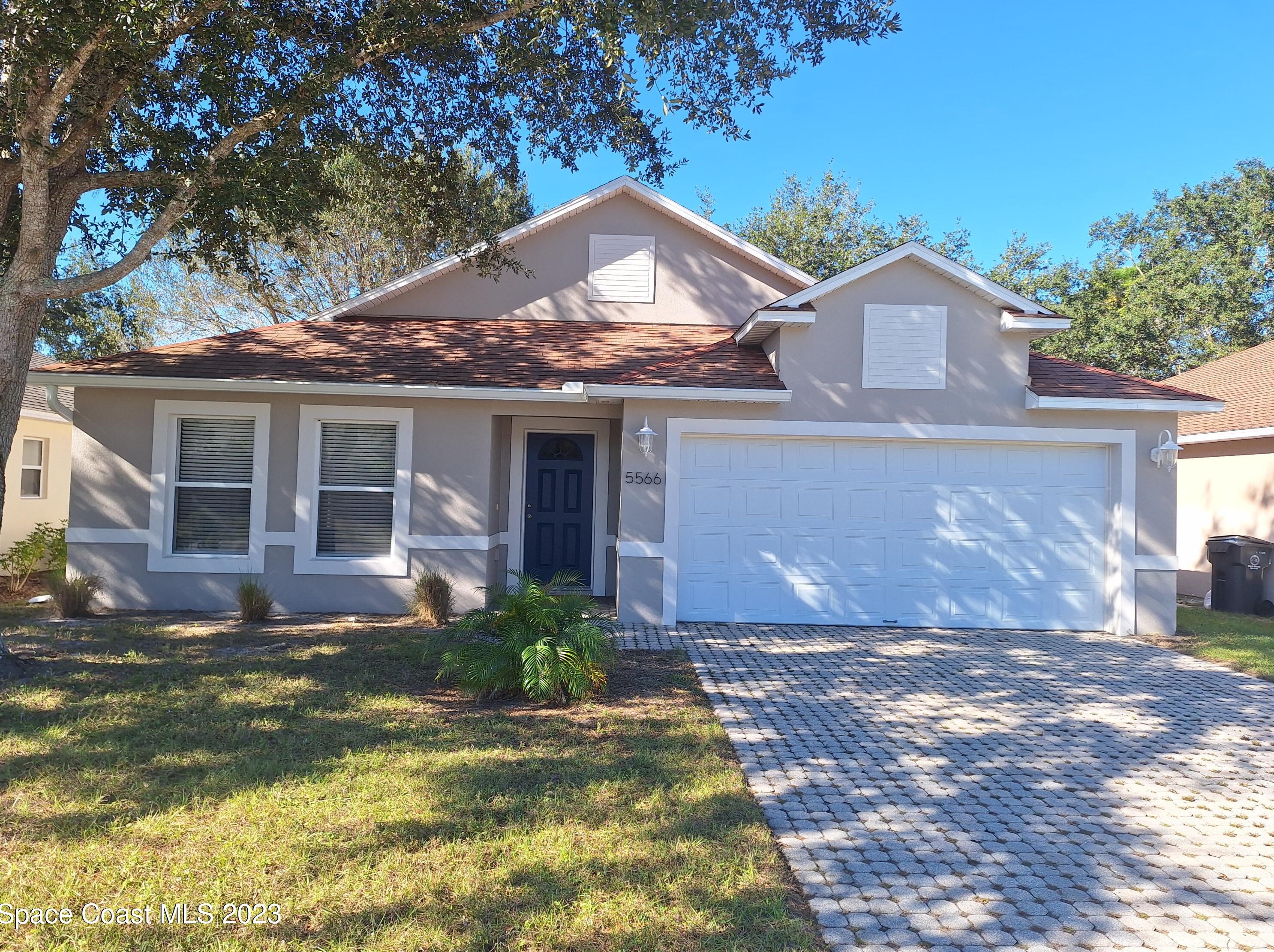 5566 Andrea St, Titusville, FL 32780