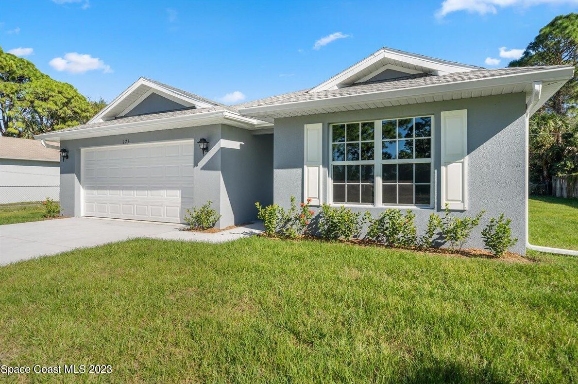 123 Browning Ave Ne, Melbourne, FL 32907