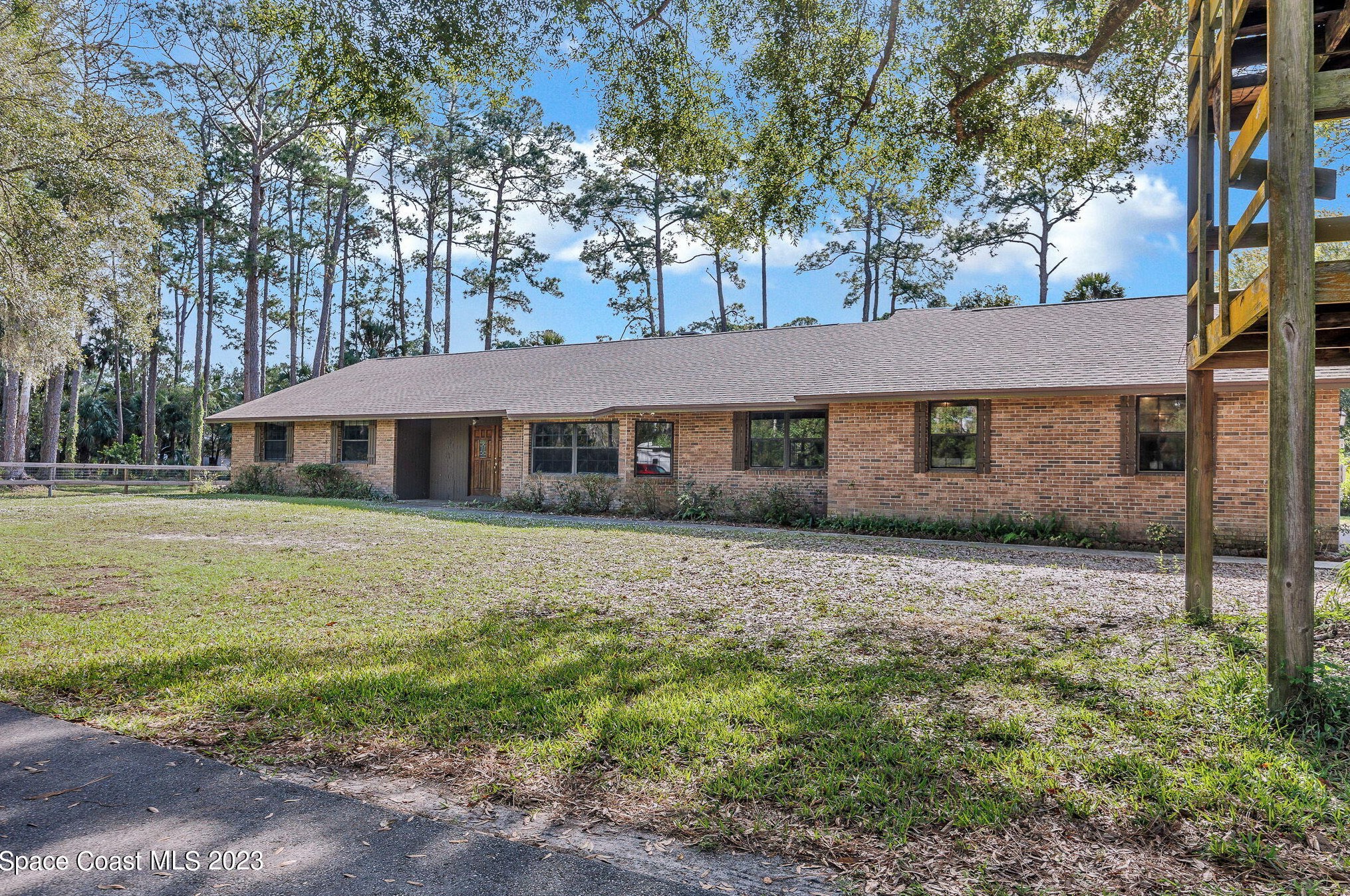 2281 Friday Rd, Cocoa, FL 32926