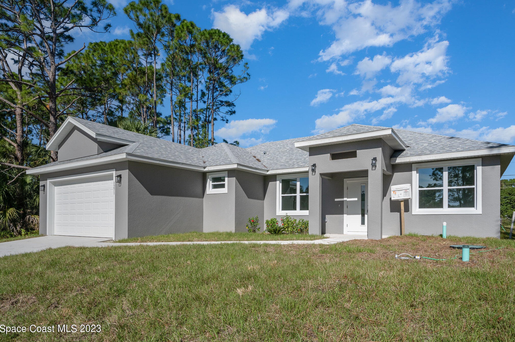 1271 Hathaway Rd Sw, Melbourne, FL 32908