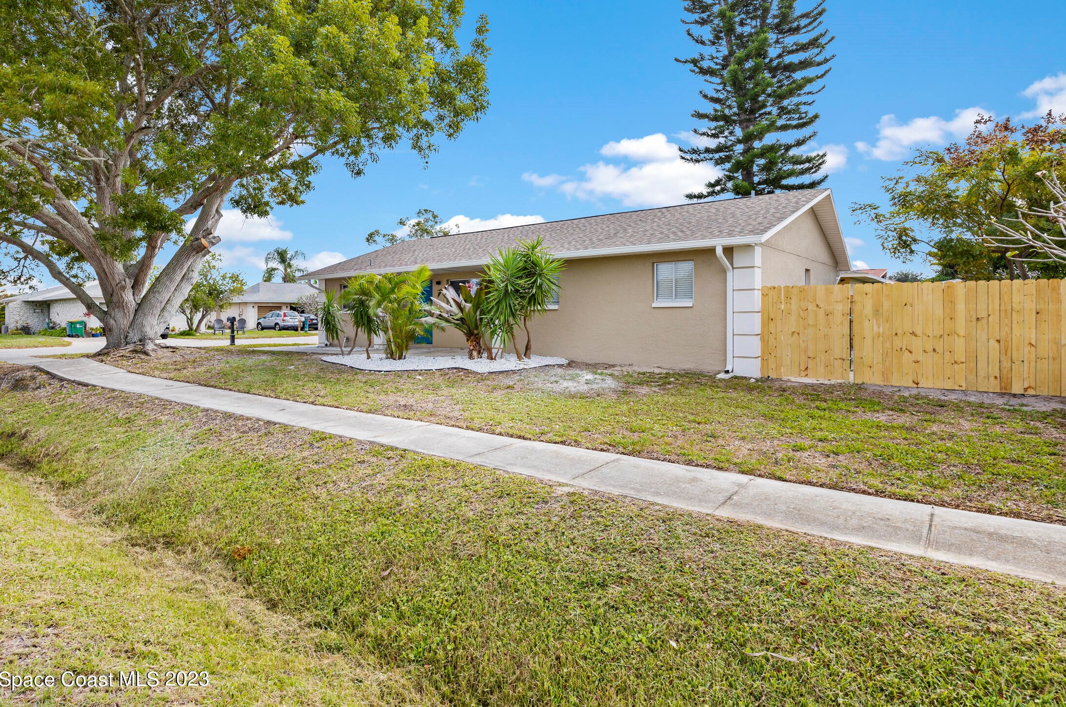 115 Walter Ct, Merritt Island, FL 32952