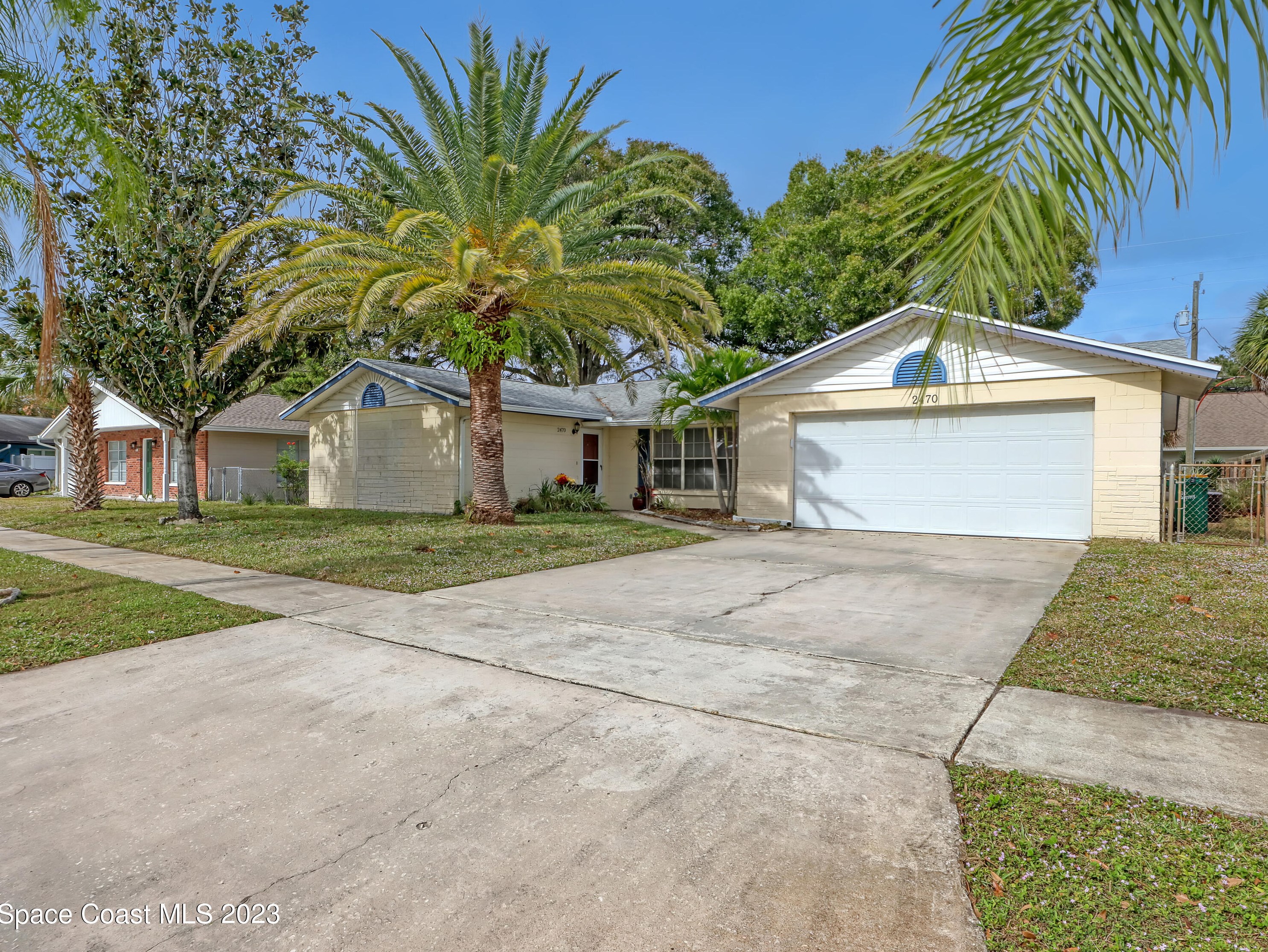 2470 Colony Dr, Melbourne, FL 32935-2713