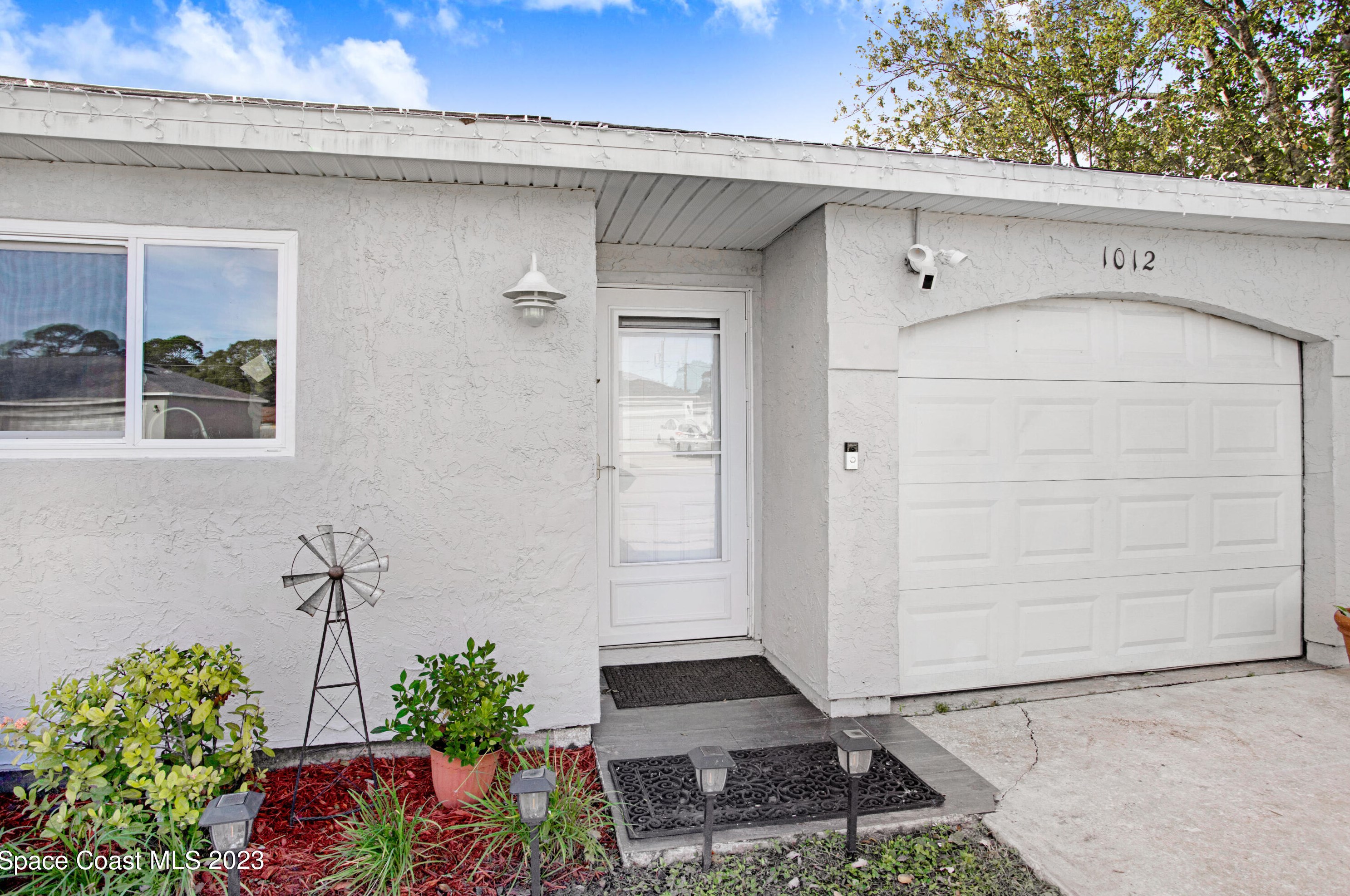 1012 Quail St, Melbourne, FL 32909-5282
