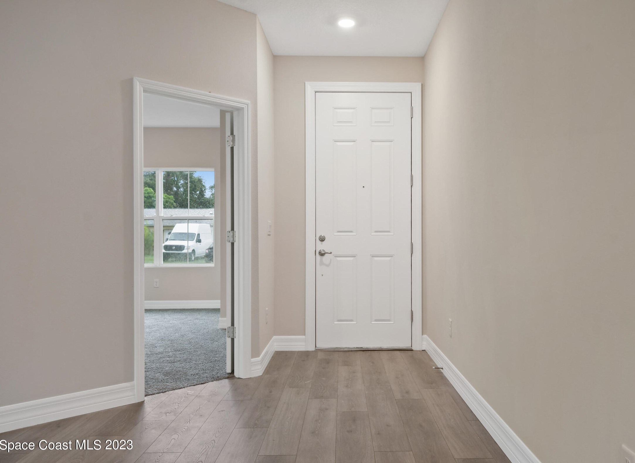 986 Brocksmith St, Melbourne, FL 32909-3853