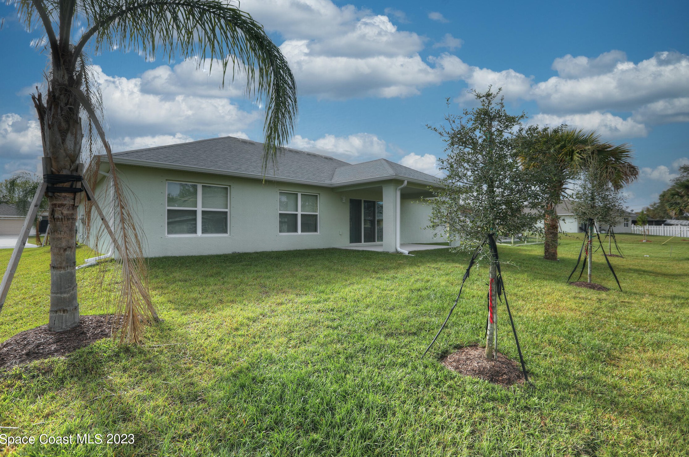 751 Capon Ter, Sebastian FL  32958-5941 exterior