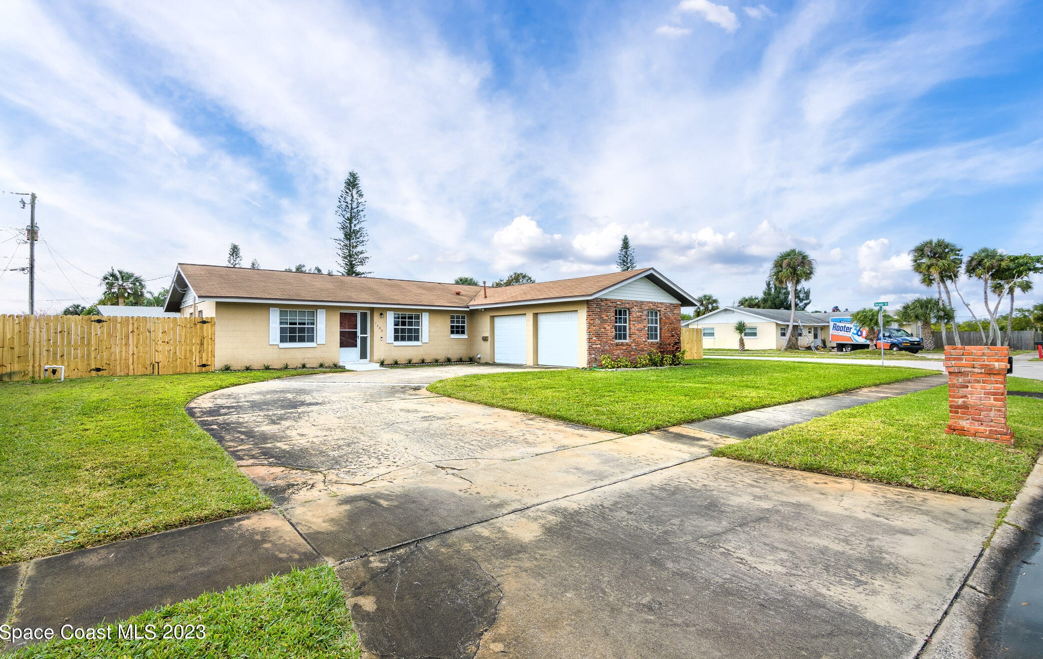 1385 S Harbor Dr, Merritt Island, FL 32952