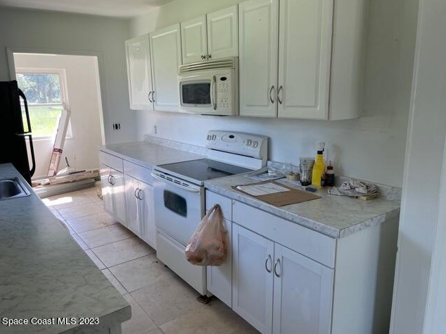 2611 Race St, Melbourne, FL 32901
