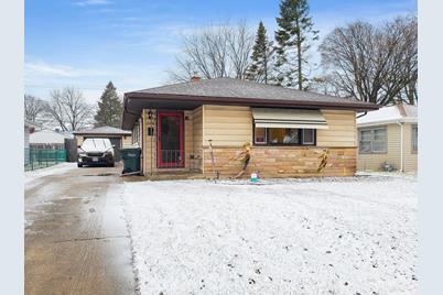 2224 Linden Ave Waukegan Il 60087 Mls 10583526 Coldwell Banker