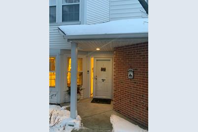 113 Pembroke Cir Lake Bluff Il 60044 Mls 10614652 Coldwell