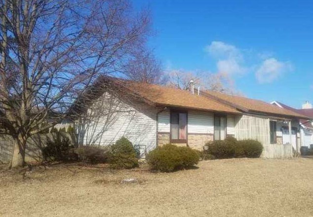 514 Farm View Rd, University Park, IL 60484-3306