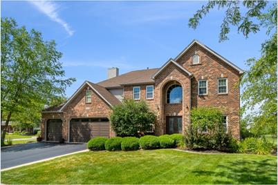 751 Evergreen Ln, Sugar Grove, IL 60554 - MLS 10782281 ...