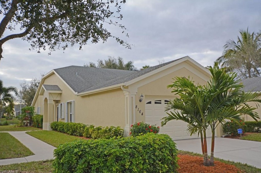 8164 Ibis Cove Cir #202, Naples, FL 34119