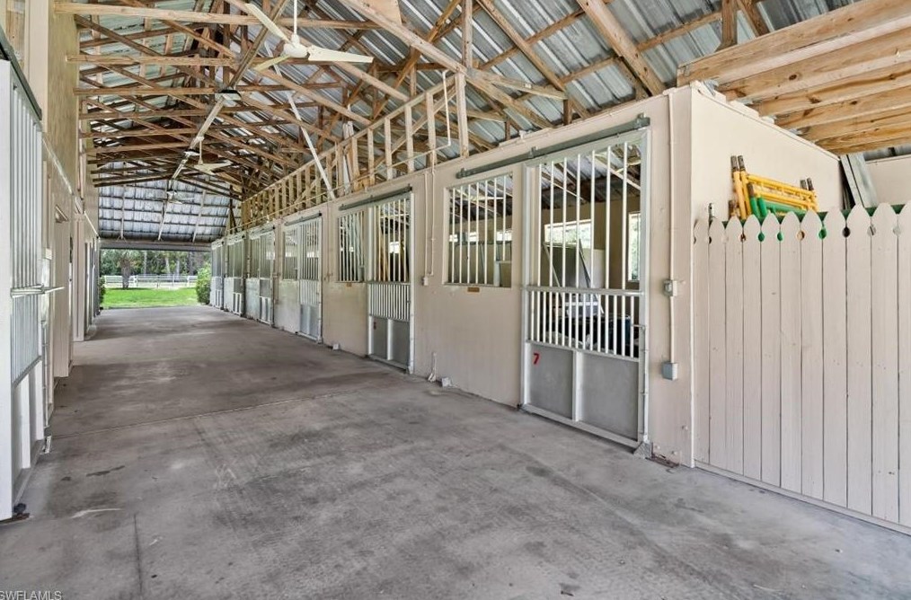 14341 Orange River Rd, Fort Myers, FL 33905-7443