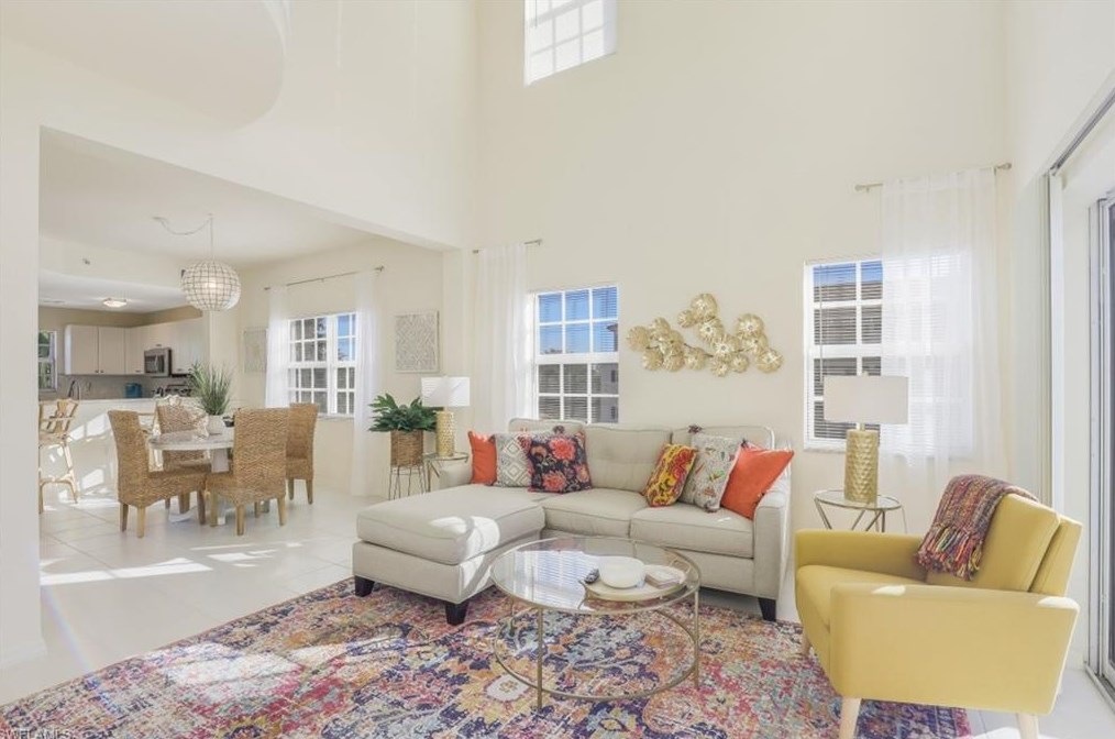 4450 Botanical Place Cir Apt 301, Naples, FL 34112