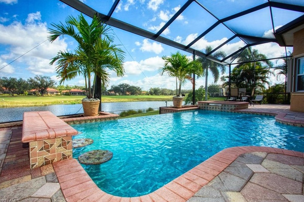 12048 Cypress Links Dr, Fort Myers, FL 33913-8405
