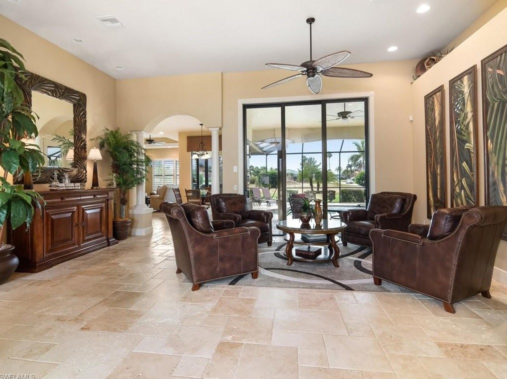 1926 Cape Coral Pkwy, Cape Coral, FL 33914-6957