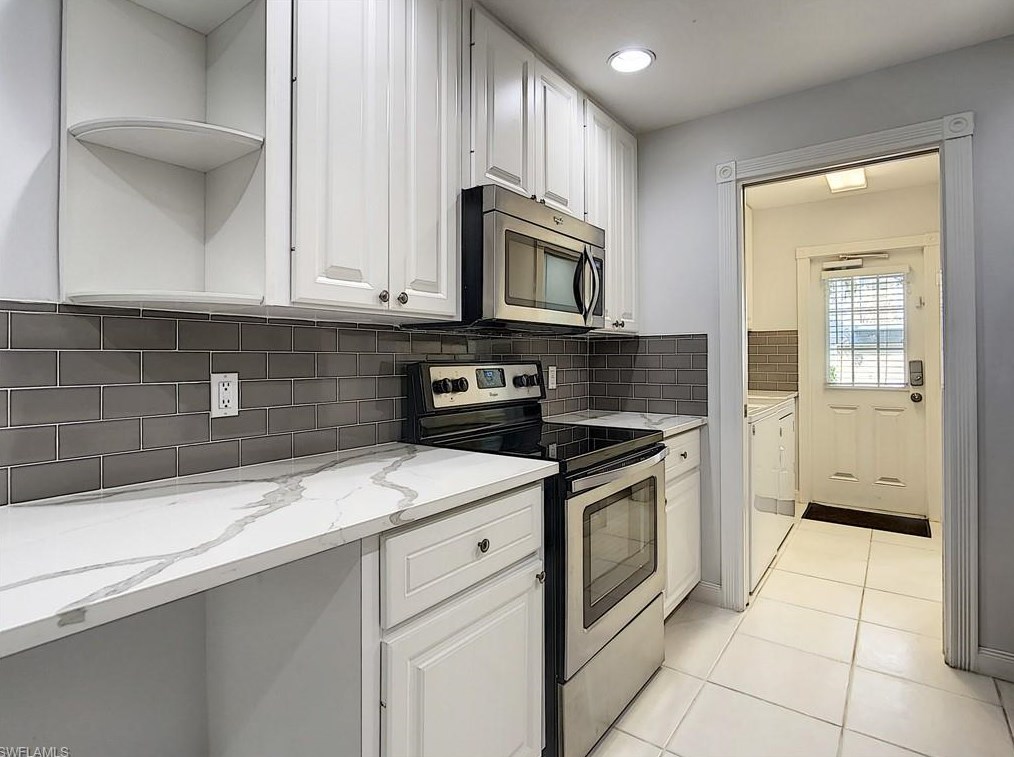 3264 Community Dr, Jupiter FL  33458-8227 exterior