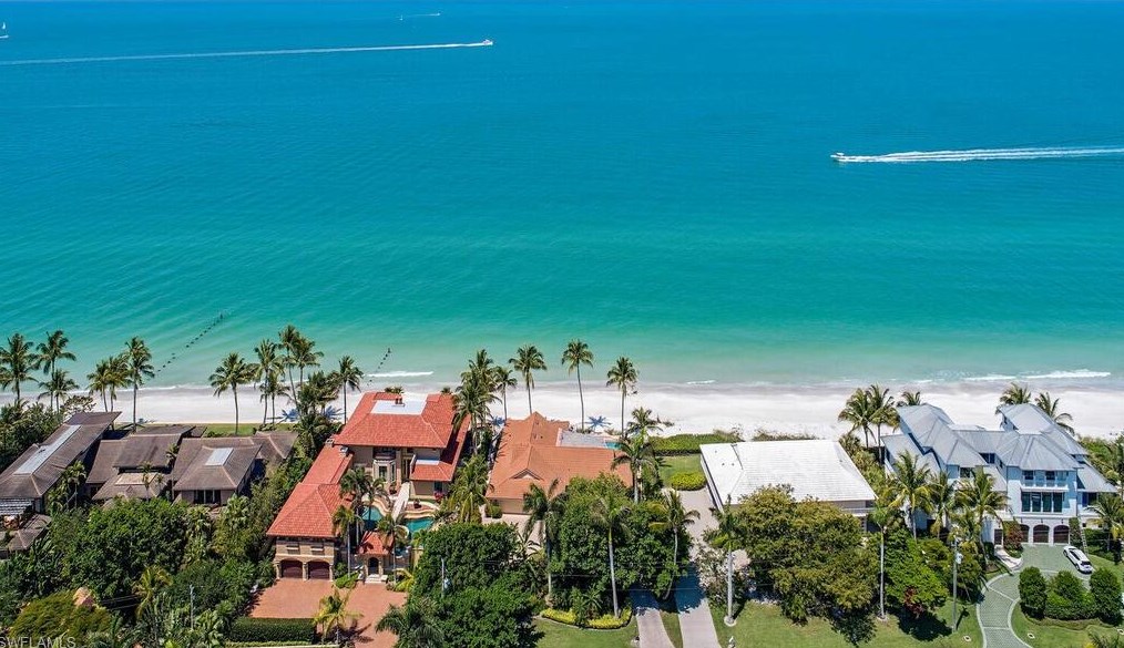 3940 Gordon Dr, Naples, FL 34102