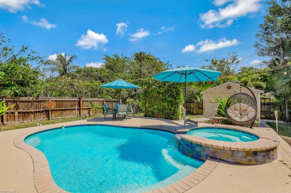 27679 Tennessee St, Bonita Springs, FL 34135