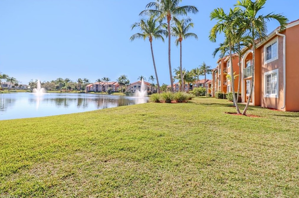 1235 Wildwood Lakes Blvd 103, Naples, FL 34104