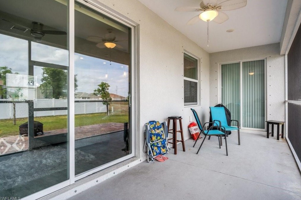 1118 20th St, Cape Coral FL  33990-4585 exterior