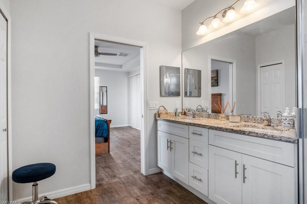 1118 20th St, Cape Coral FL  33990-4585 exterior