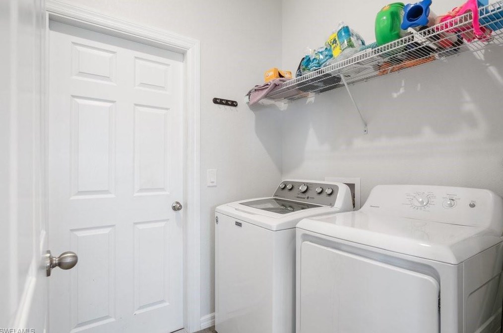 1118 20th St, Cape Coral FL  33990-4585 exterior