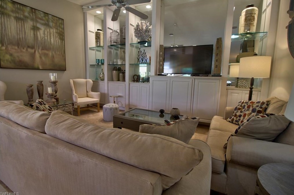 7767 Ionio Ct, Naples, FL 34114