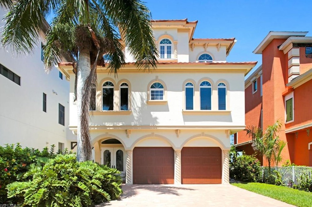 27524 Hickory Blvd, Bonita Springs, FL 34134