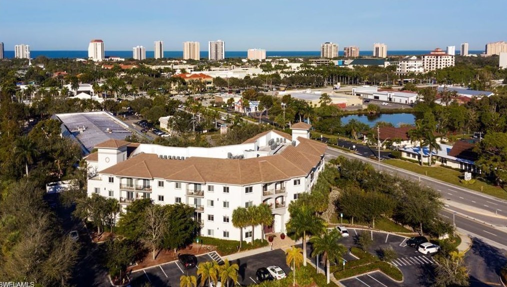 1100 Pine Ridge Rd #b302, Naples, FL 34108