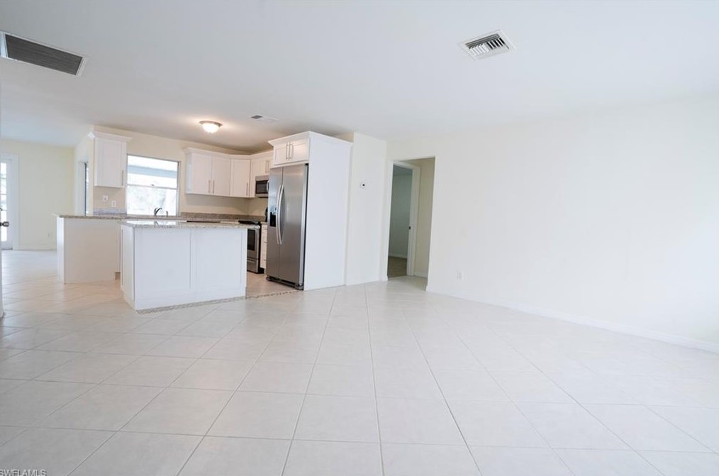 1224 Se 21st Pl, Cape Coral, FL 33990