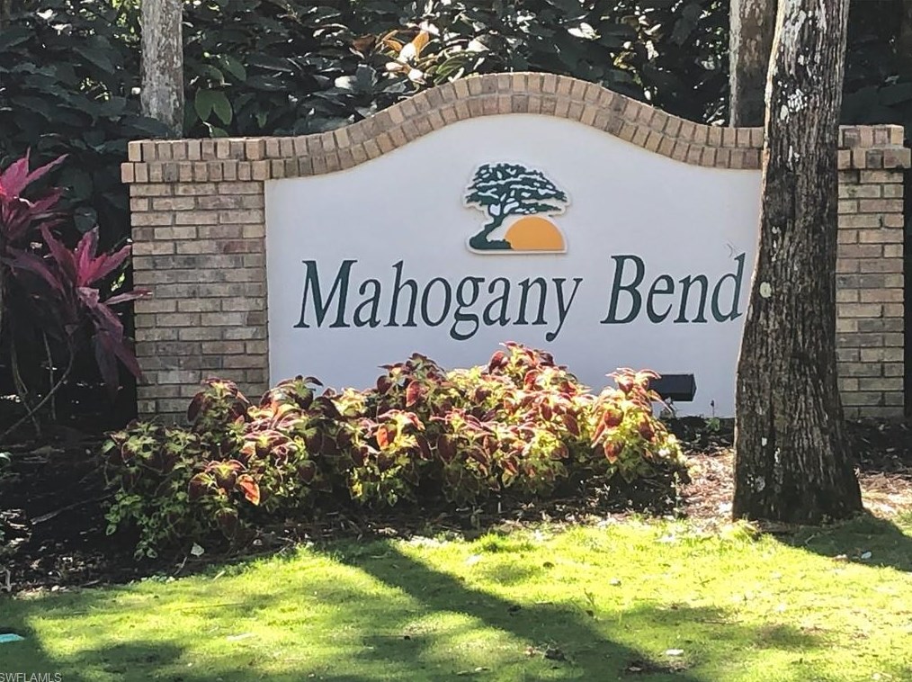 151 Edgemere Way, Naples FL  34105-7108 exterior