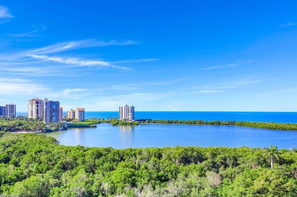 5501 Heron Point Dr Apt 1201, Naples, FL 34108